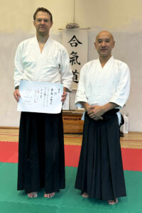 Urkundenübergabe Toho Iaido