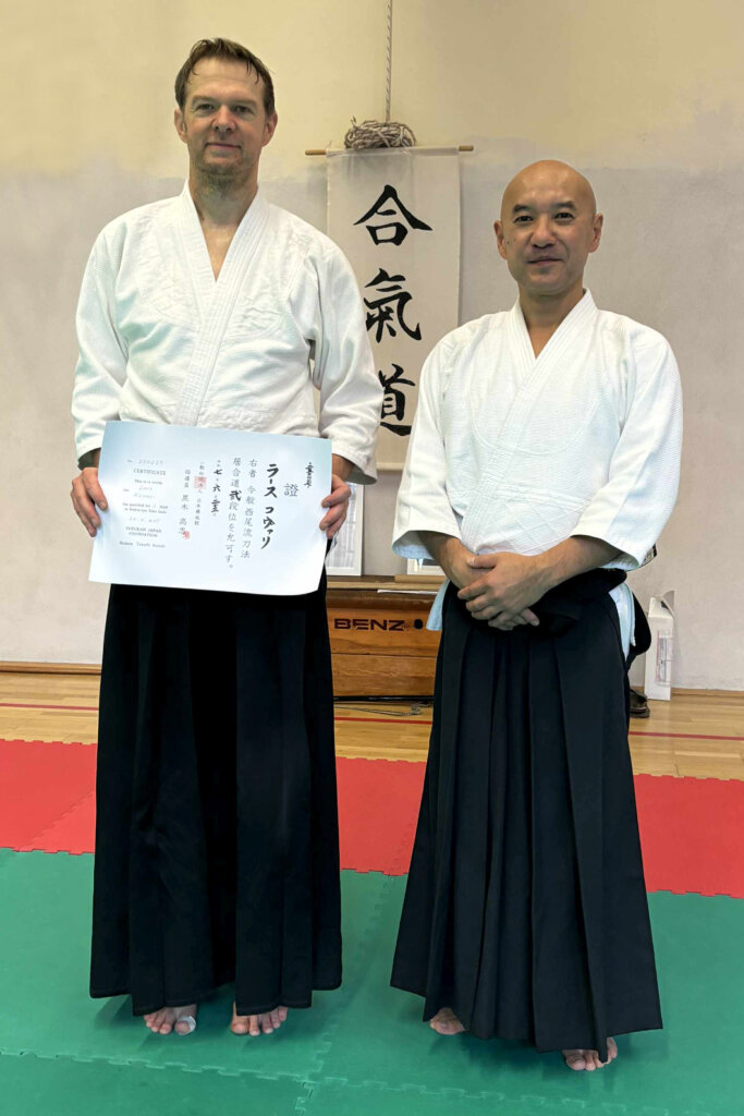 Urkundenübergabe Toho Iaido